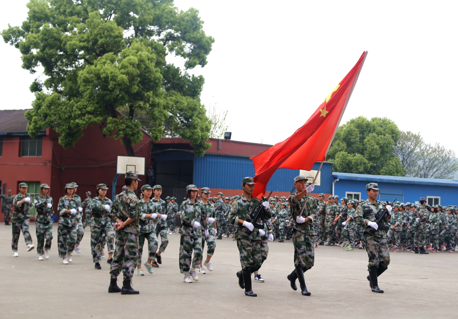 2017年春季新生軍訓總結大會(huì